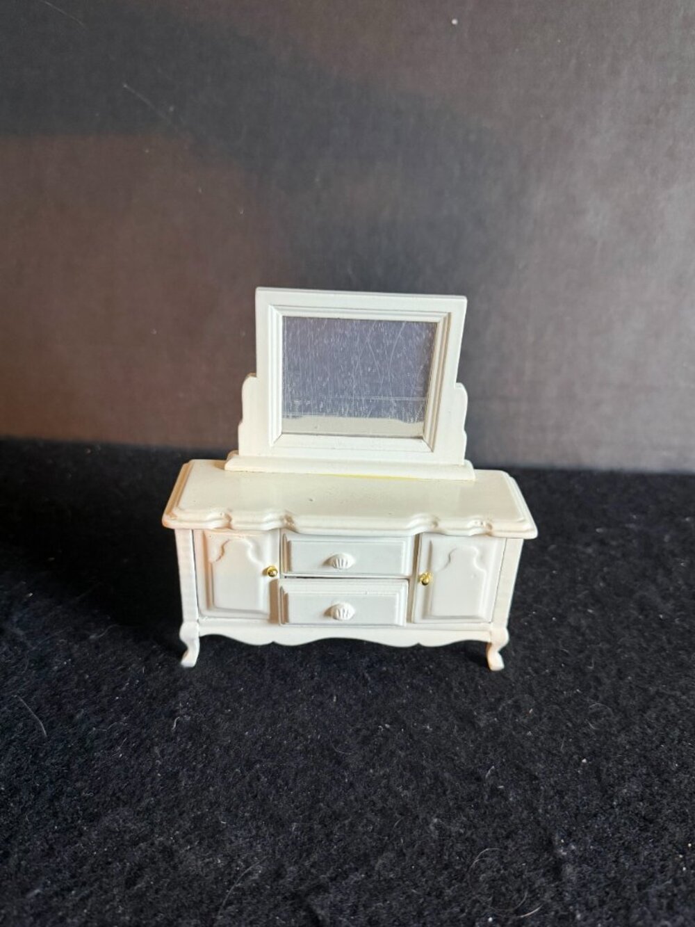 Dollhouse “Misc Living Room” Furniture - Picture 8 of 11